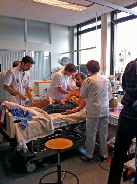 wim-hof-endotoxine-studie-wetenschap Wim Hof wordt voor de wetenschap, met een Endotoxine ingespoten in het Radboud Universitaire ziekenhuis te Nijmegen